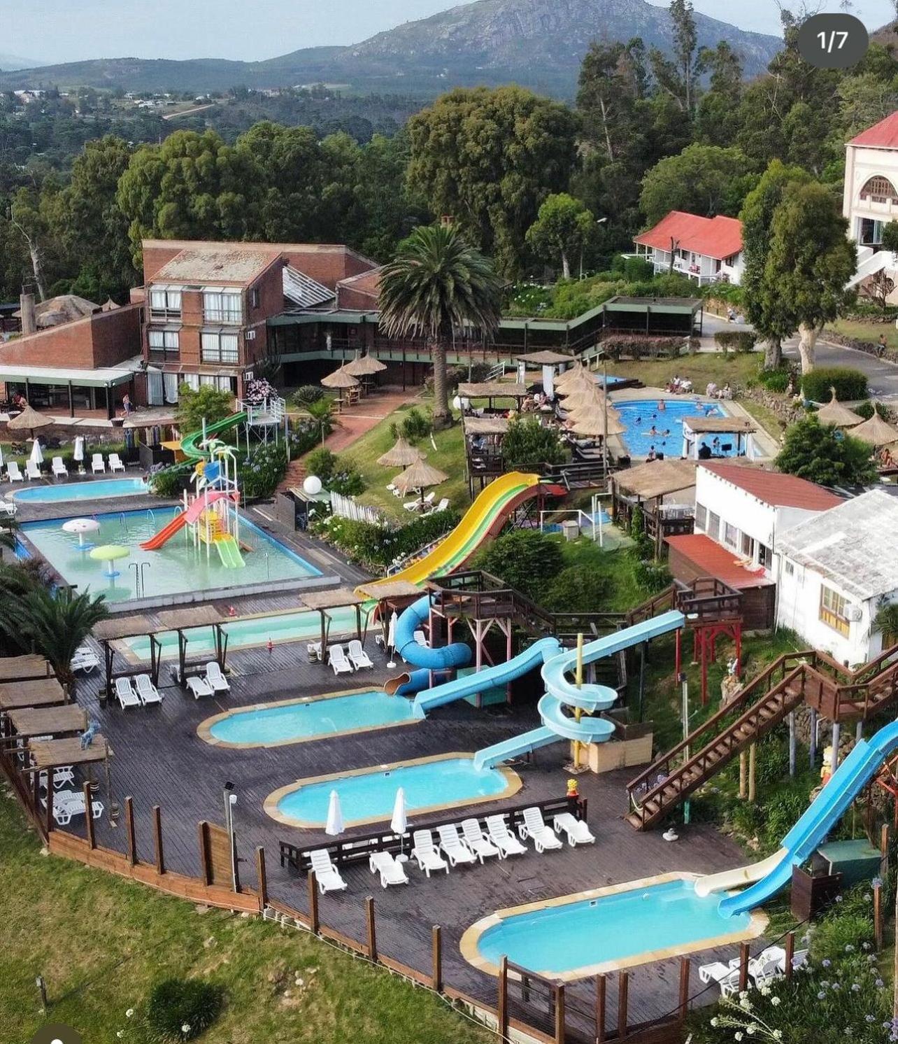 Complejo Laderas Del Cerro Hotel Piriápolis Eksteriør billede