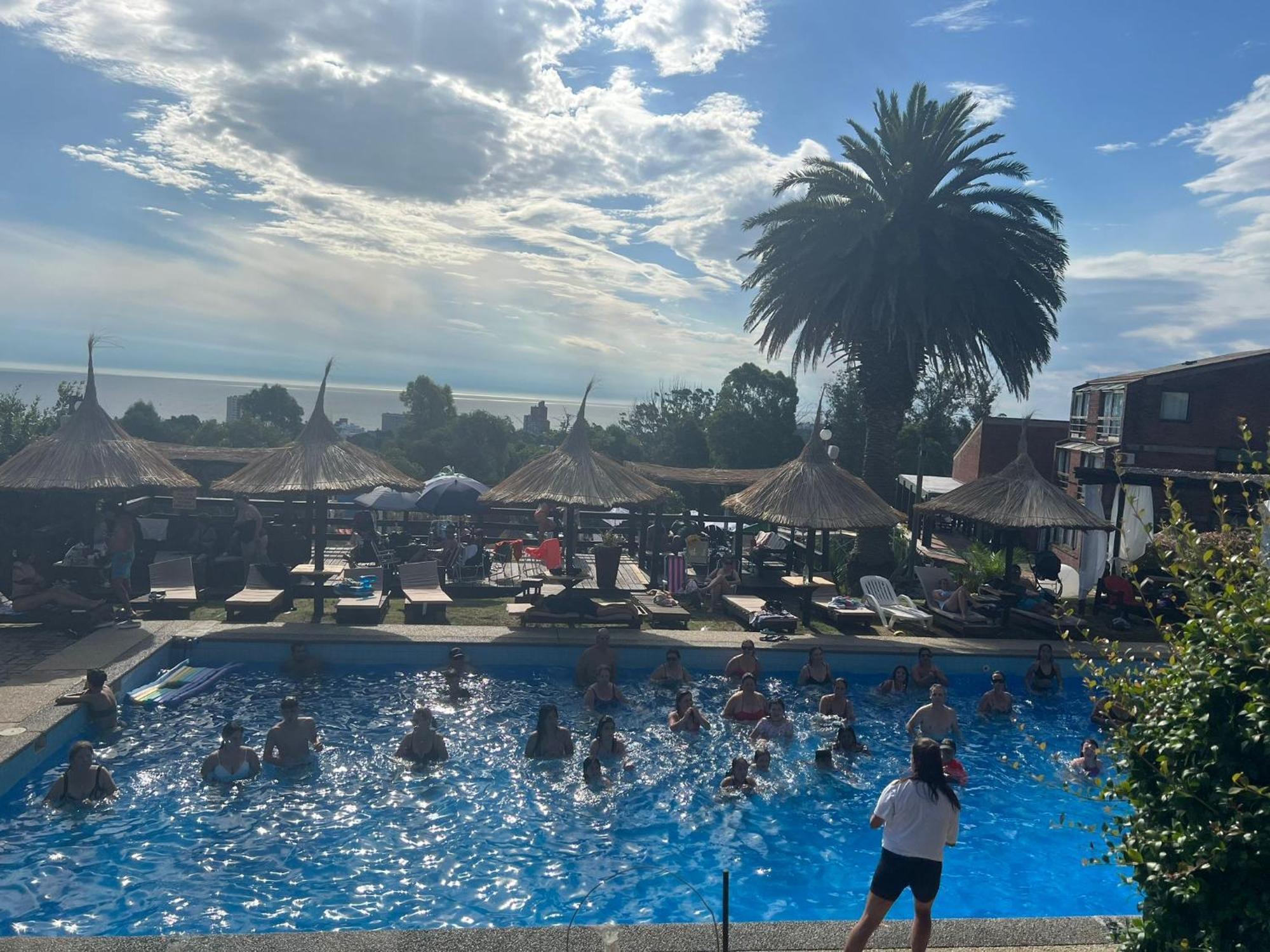Complejo Laderas Del Cerro Hotel Piriápolis Eksteriør billede