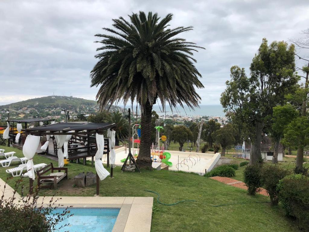 Complejo Laderas Del Cerro Hotel Piriápolis Eksteriør billede